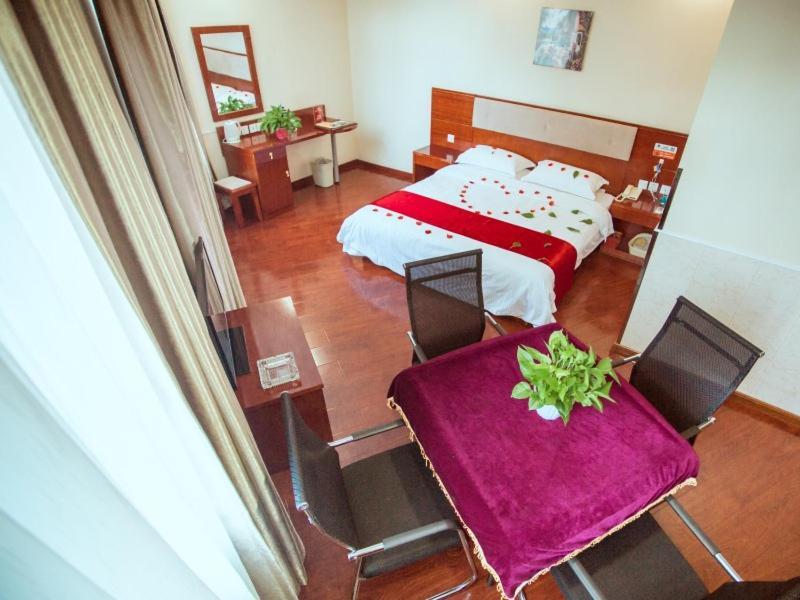 Greentree Inn Hebei Zhangjiakou Zhangbei Caoyuantian Rd Zhangku Avenue Express Hotel Exterior photo