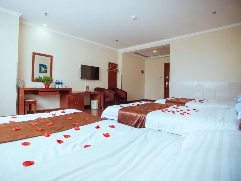 Greentree Inn Hebei Zhangjiakou Zhangbei Caoyuantian Rd Zhangku Avenue Express Hotel Exterior photo